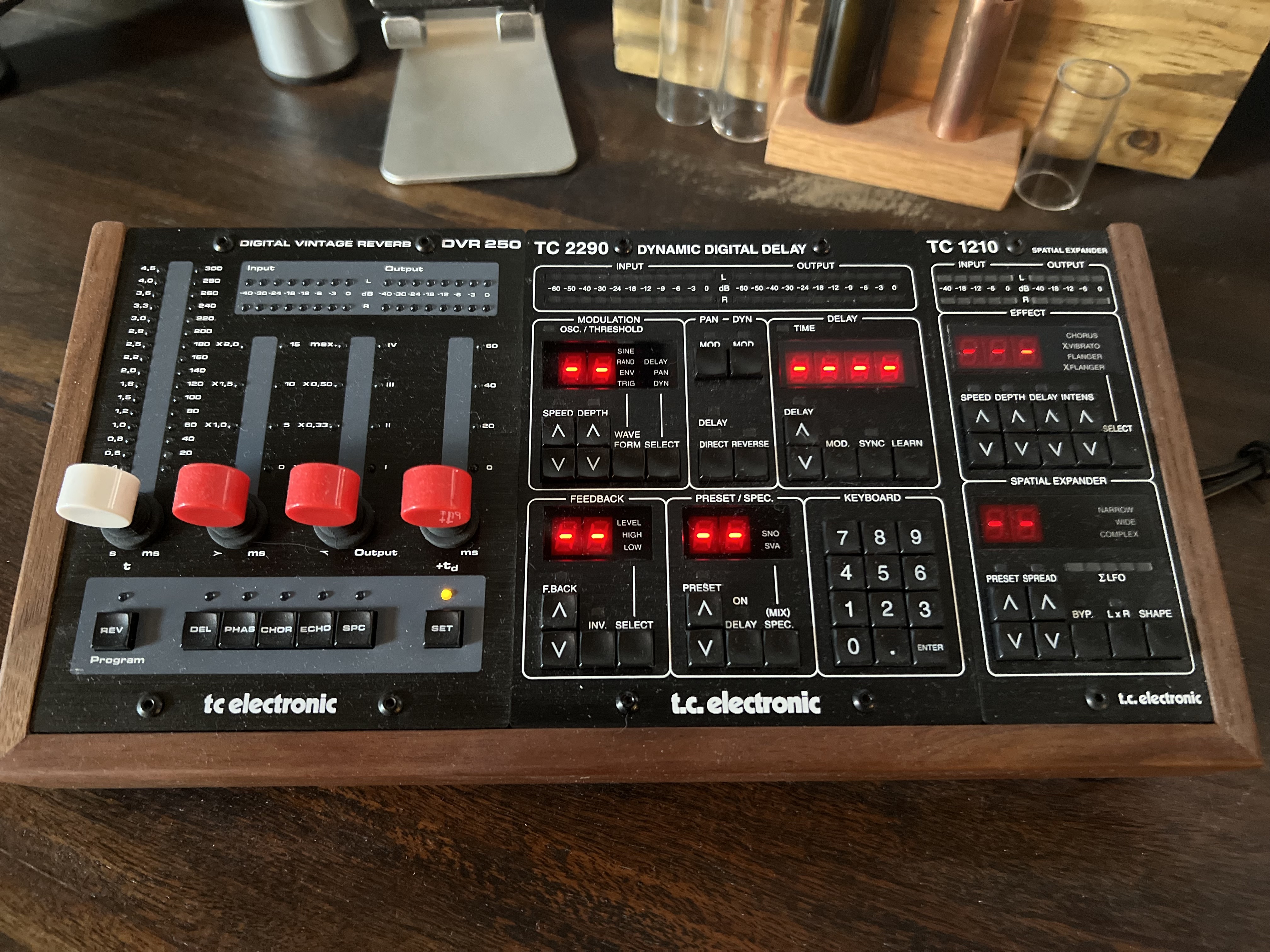 TC ELECTRONIC CONTROLLERS